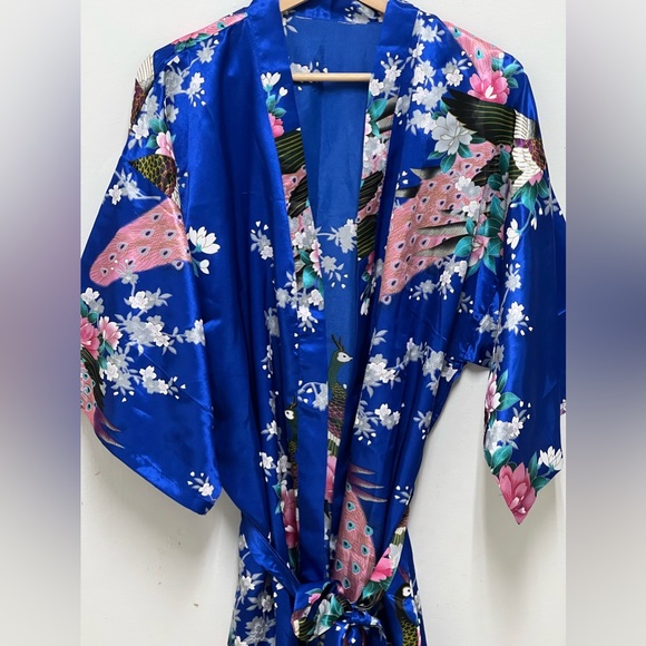 Women's Home Wear Polyester Bright Blue Mini Robe Peacocks Pink Flowers Size S - Picture 2 of 8